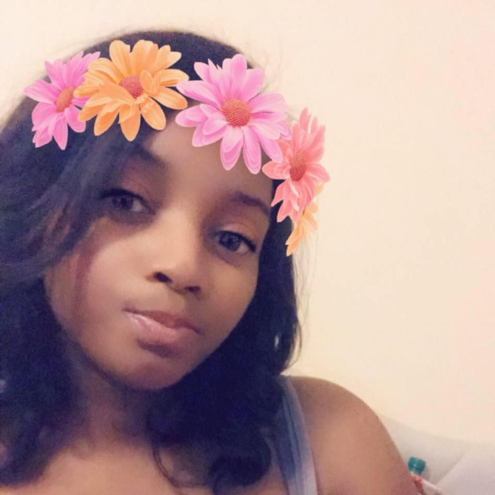 Meet your Posher, Tiffany